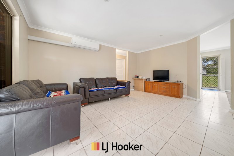 Photo - 25 Lambourne Retreat, Mirrabooka WA 6061 - Image 9