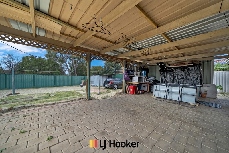 Photo - 25 Lambourne Retreat, Mirrabooka WA 6061 - Image 18