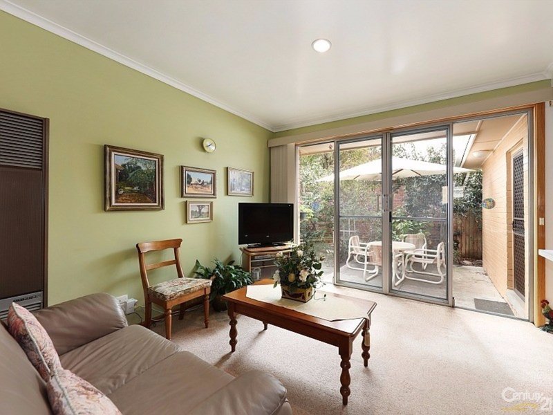 Photo - 25 Lancaster Street, Bentleigh East VIC 3165 - Image 3