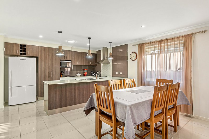 Photo - 25 Lapwing Circuit, Beerwah QLD 4519 - Image 4