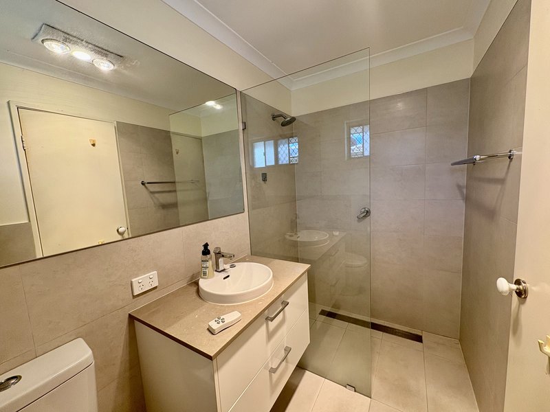 Photo - 25 Larkspur Place, Thornlie WA 6108 - Image 16