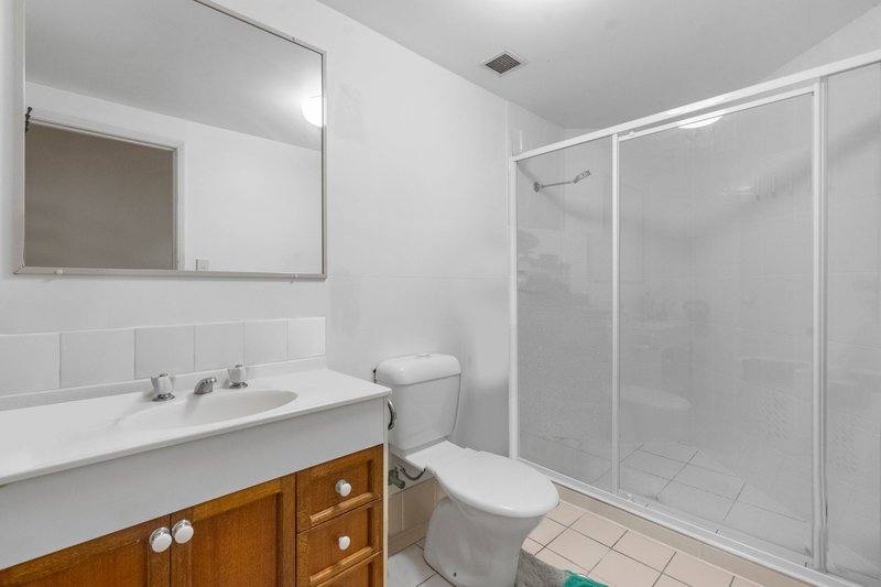 Photo - 2/5 Laura Street, Lutwyche QLD 4030 - Image 11