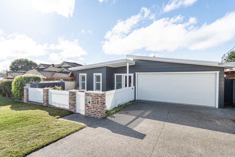 Photo - 25 Laurina Avenue, Helensburgh NSW 2508 - Image 18