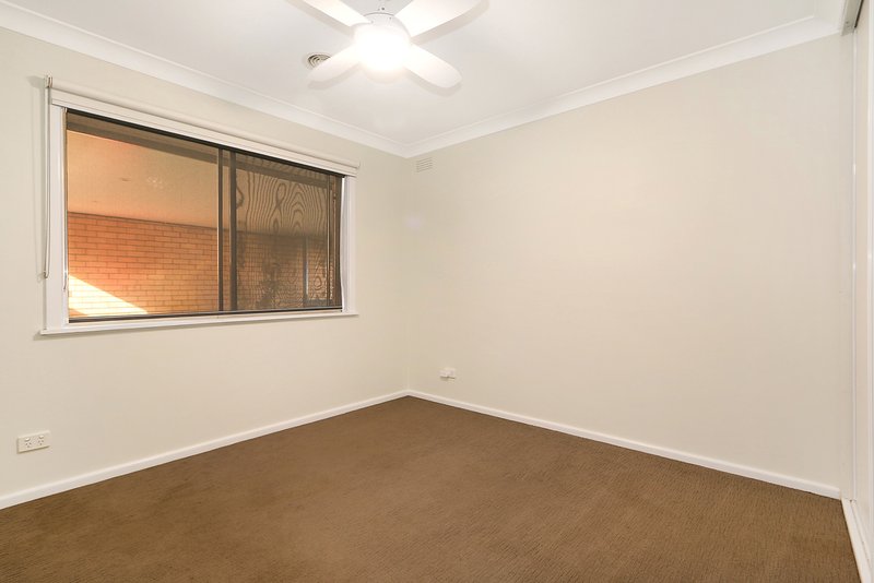 Photo - 25 Lawrence Street, Wodonga VIC 3690 - Image 8