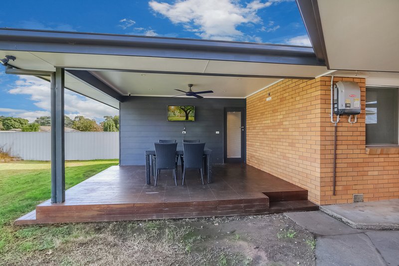 Photo - 25 Lawrence Street, Wodonga VIC 3690 - Image 9