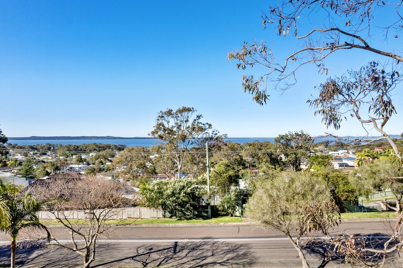 25 Leslie Avenue, Gorokan NSW 2263