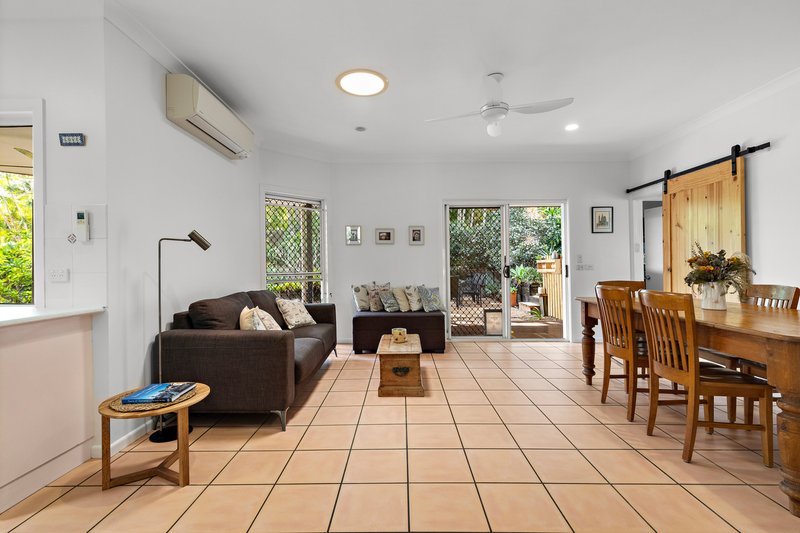 Photo - 25 Leslie Drive, Noosa Heads QLD 4567 - Image 3