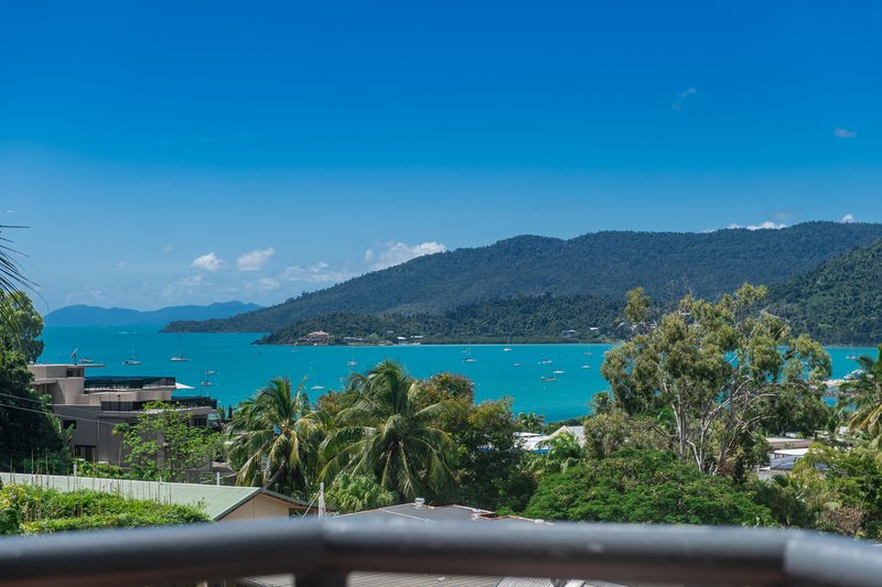 Photo - 2/5 Lewis Street, Airlie Beach QLD 4802 - Image 6