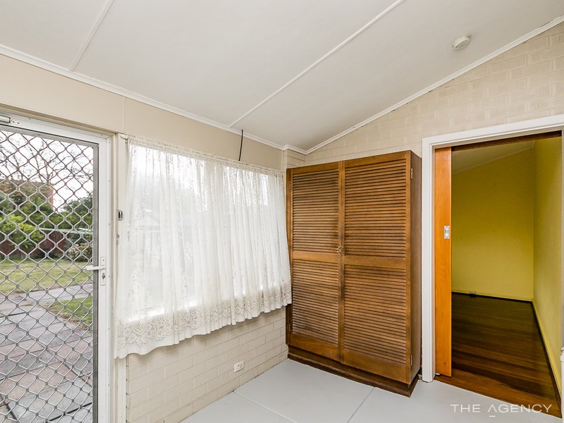 Photo - 25 Lincoln Road, Morley WA 6062 - Image 15