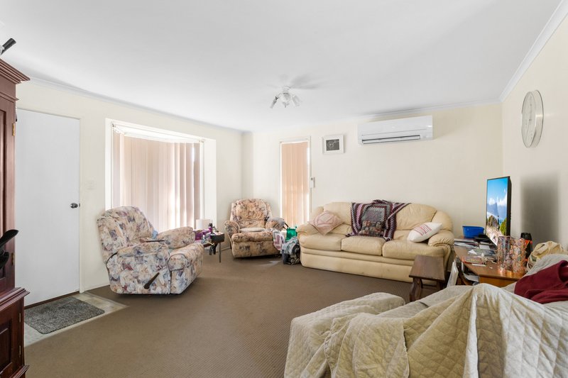 Photo - 25 Lipscombe Road, Deception Bay QLD 4508 - Image 5