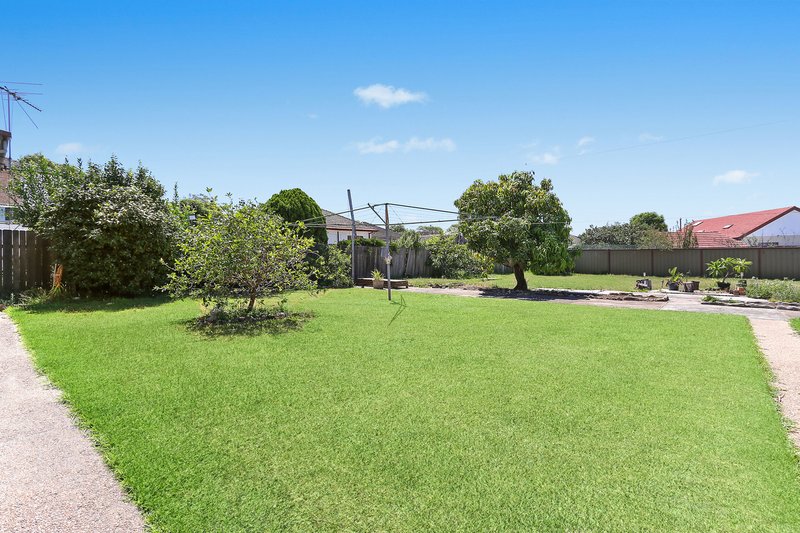 Photo - 25 Little Road, Bankstown NSW 2200 - Image 13