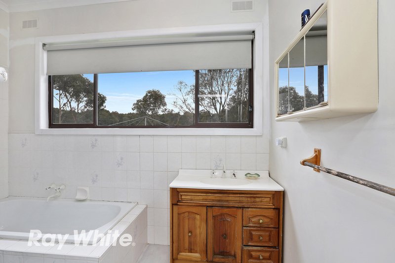 Photo - 25 Lockyers Road, Lara VIC 3212 - Image 6