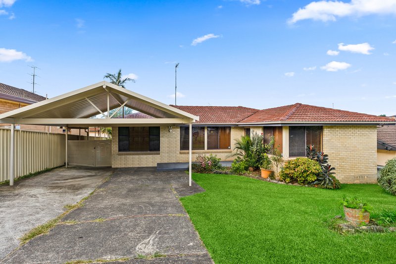 25 Loftus Drive, Barrack Heights NSW 2528