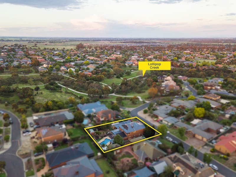 Photo - 25 Lollipop Drive, Wyndham Vale VIC 3024 - Image 21