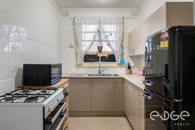 Photo - 25 Longbridge Road, Davoren Park SA 5113 - Image 8