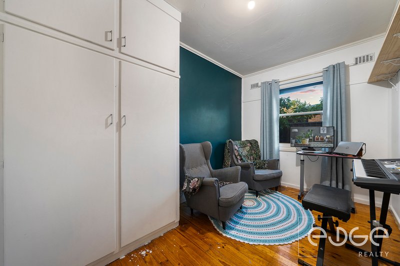 Photo - 25 Longbridge Road, Davoren Park SA 5113 - Image 13
