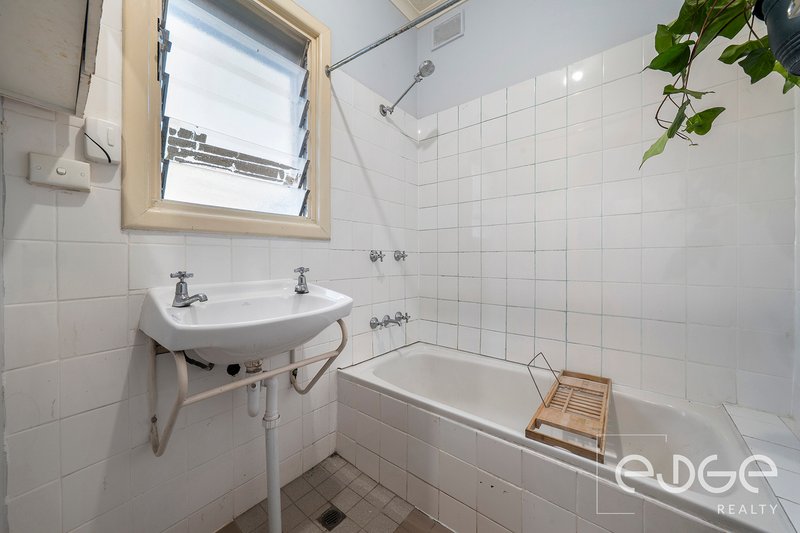 Photo - 25 Longbridge Road, Davoren Park SA 5113 - Image 14