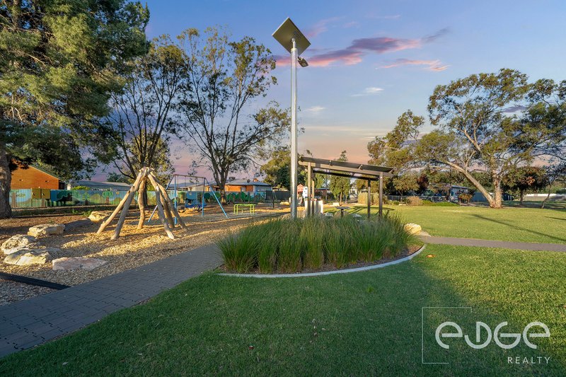Photo - 25 Longbridge Road, Davoren Park SA 5113 - Image 21