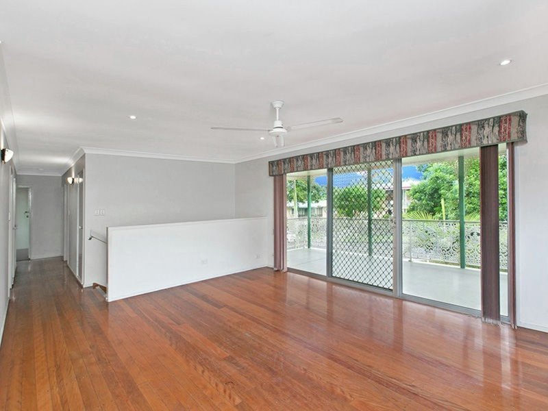 Photo - 25 Longridge Street, Macgregor QLD 4109 - Image 5