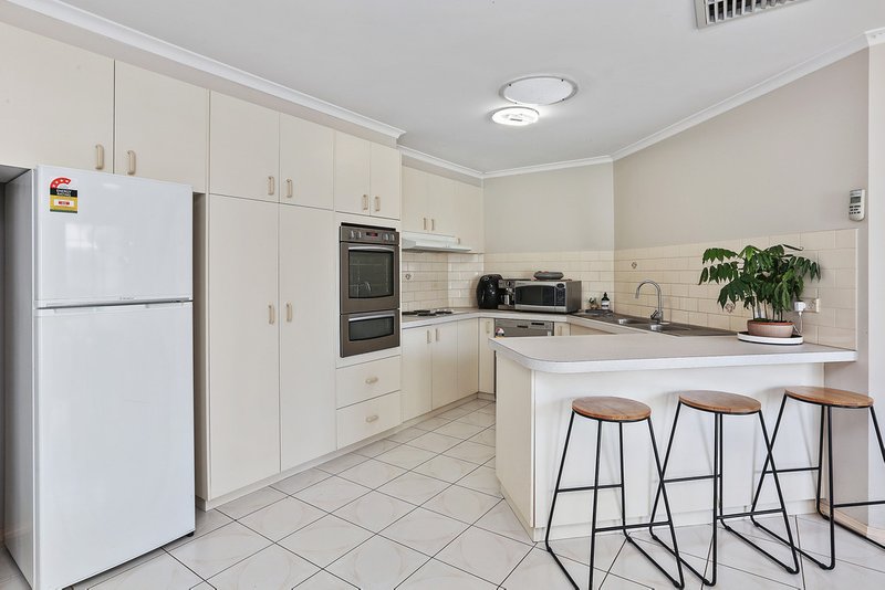 Photo - 25 Looker Street, Lara VIC 3212 - Image 5