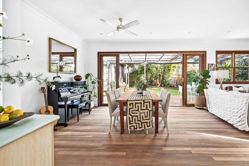 Photo - 25 Lovett Street, Manly Vale NSW 2093 - Image 5