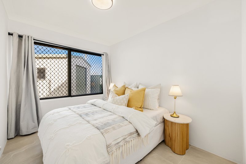 Photo - 25 Lyell Street, Sunnybank QLD 4109 - Image 15