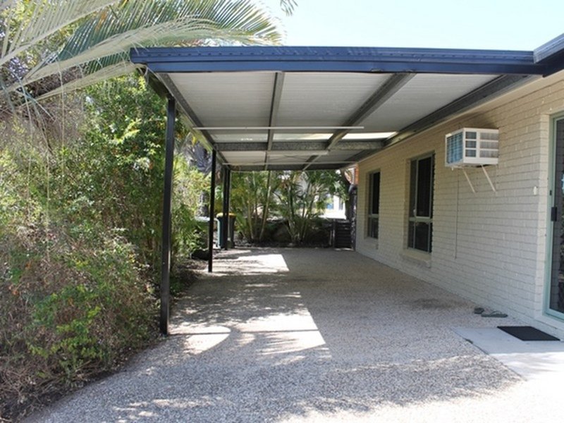 Photo - 25 Macedon Street, Tannum Sands QLD 4680 - Image 10