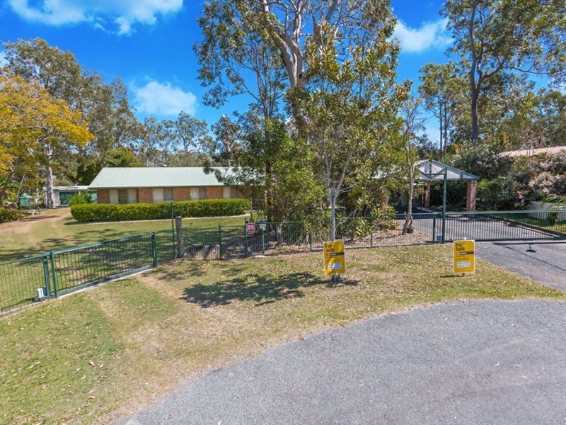 Photo - 25 Mackunda Court, Park Ridge South QLD 4125 - Image 17