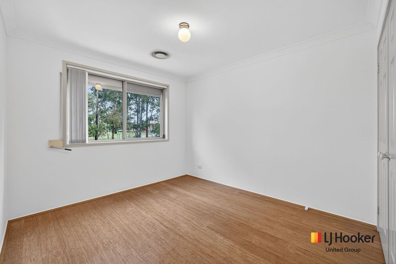 Photo - 25 Magento Place, Prestons NSW 2170 - Image 10