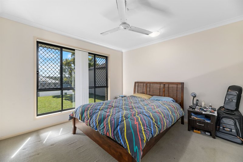 Photo - 25 Mair Drive, Goodna QLD 4300 - Image 5