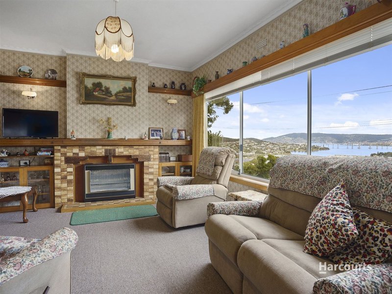 Photo - 25 Malunna Road, Lindisfarne TAS 7015 - Image 4