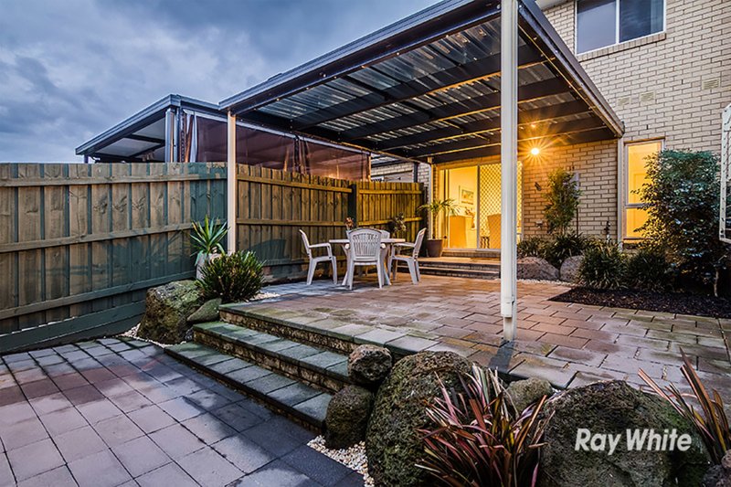 Photo - 25 Manuscript Drive, Endeavour Hills VIC 3802 - Image 17