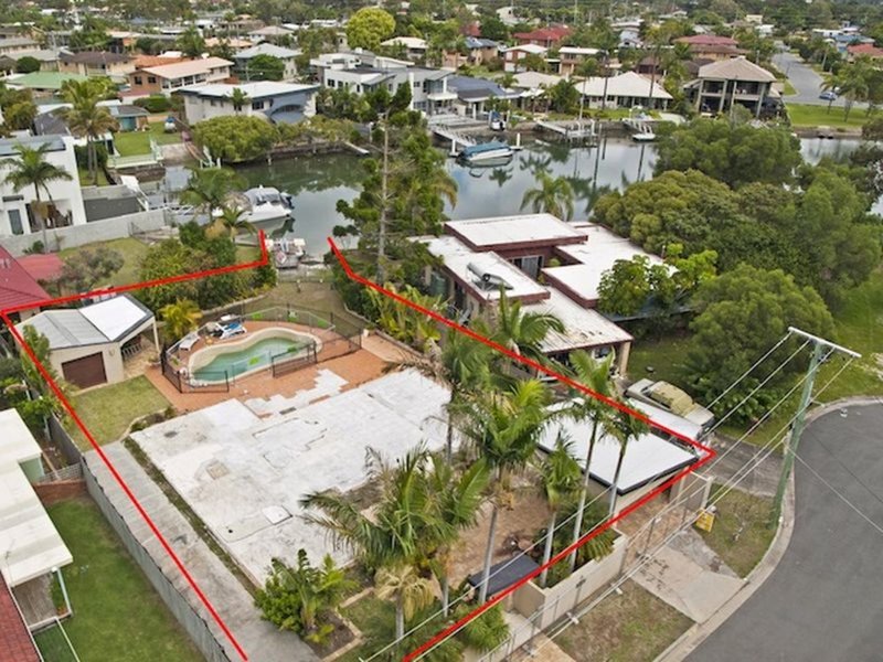 Photo - 25 Margaroola Avenue, Biggera Waters QLD 4216 - Image 3