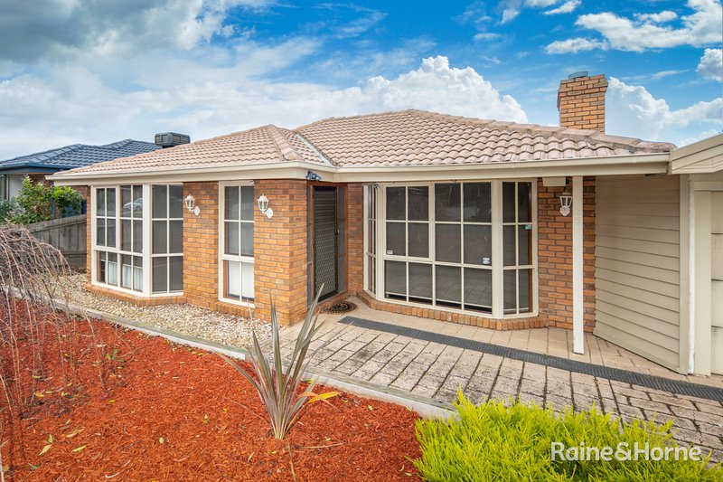 Photo - 25 Marjorie Avenue, Sunbury VIC 3429 - Image 15