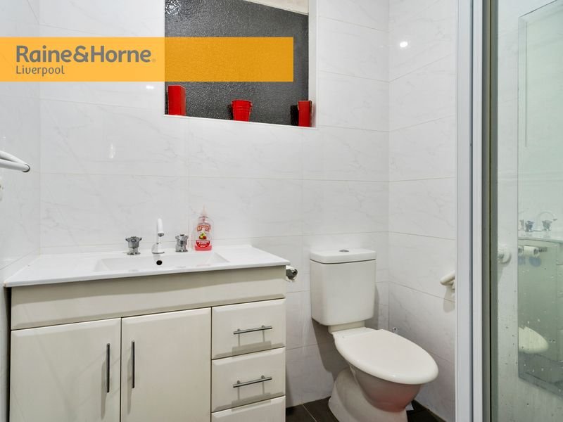 Photo - 25 Market Street, Moorebank NSW 2170 - Image 12