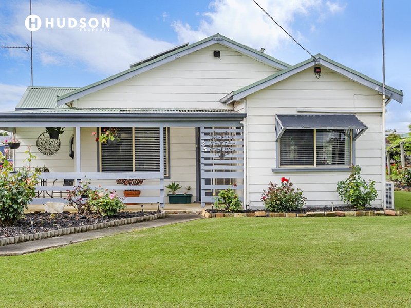 25 Markham Street, Heywood VIC 3304