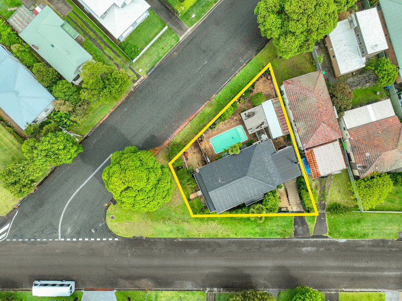 Photo - 25 Marks Street, Belmont NSW 2280 - Image 12