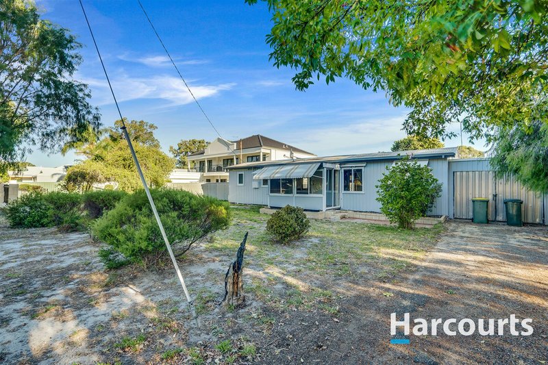 Photo - 25 Mathew Street, Falcon WA 6210 - Image 3