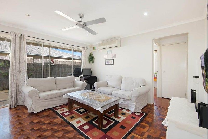 Photo - 25 Matlock Place, Glenwood NSW 2768 - Image 3