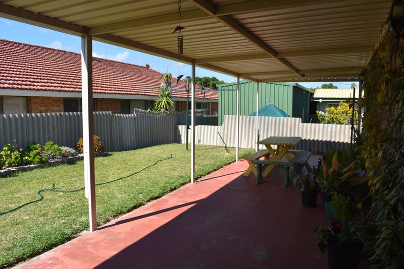 Photo - 25 Mc Cormick Street, Seabird WA 6042 - Image 15