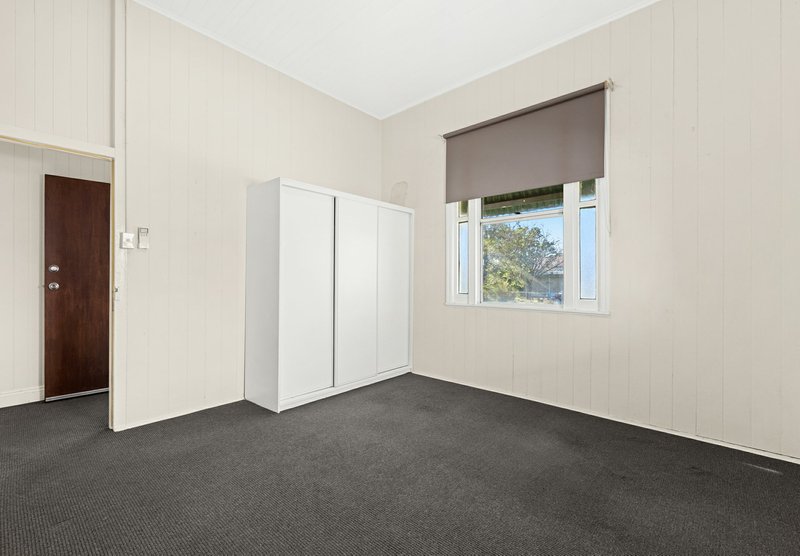 Photo - 25 Mcevoy Street, Warwick QLD 4370 - Image 8