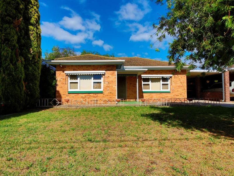 Photo - 25 Meadow Avenue, Campbelltown SA 5074 - Image 2