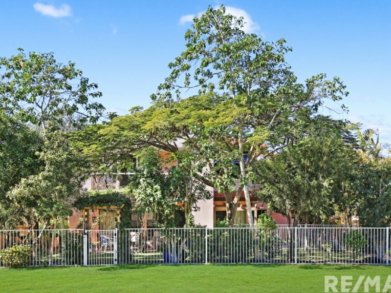 Photo - 25 Meadowview Drive, Carrara QLD 4211 - Image 14