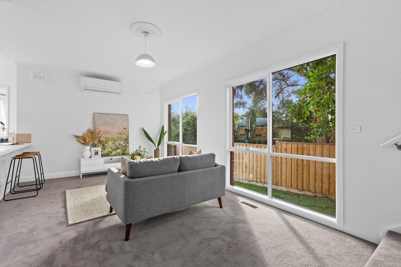 Photo - 25 Middle Road, Camberwell VIC 3124 - Image 7