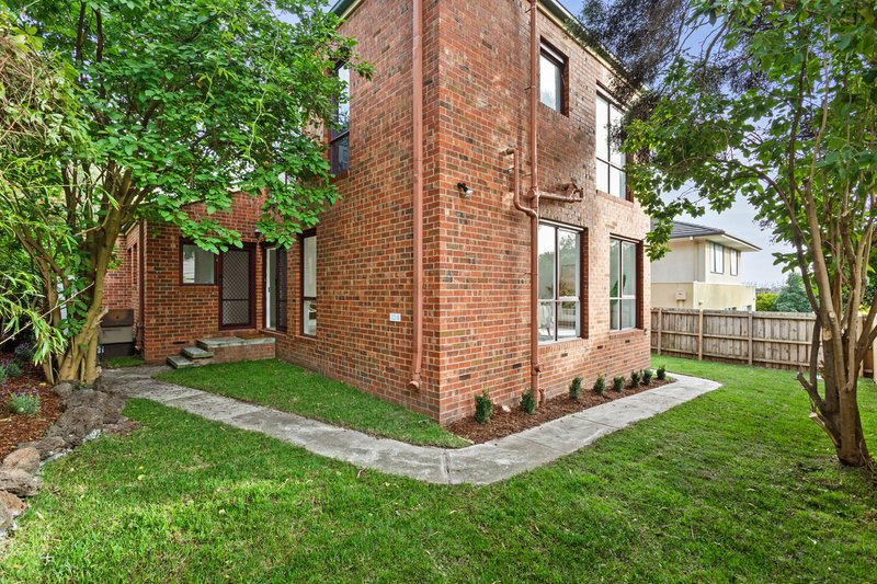 Photo - 25 Middle Road, Camberwell VIC 3124 - Image 13