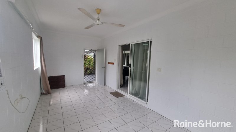 Photo - 25 Middlemiss Street, Mossman QLD 4873 - Image 10