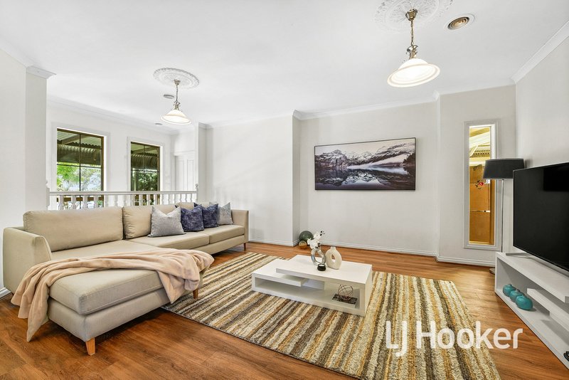 Photo - 25 Mikey Boulevard, Beaconsfield VIC 3807 - Image 3