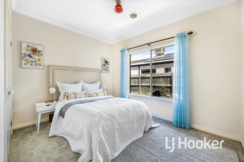 Photo - 25 Mikey Boulevard, Beaconsfield VIC 3807 - Image 12