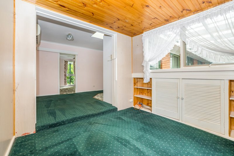 Photo - 25 Milford Street, Kilsyth VIC 3137 - Image 4