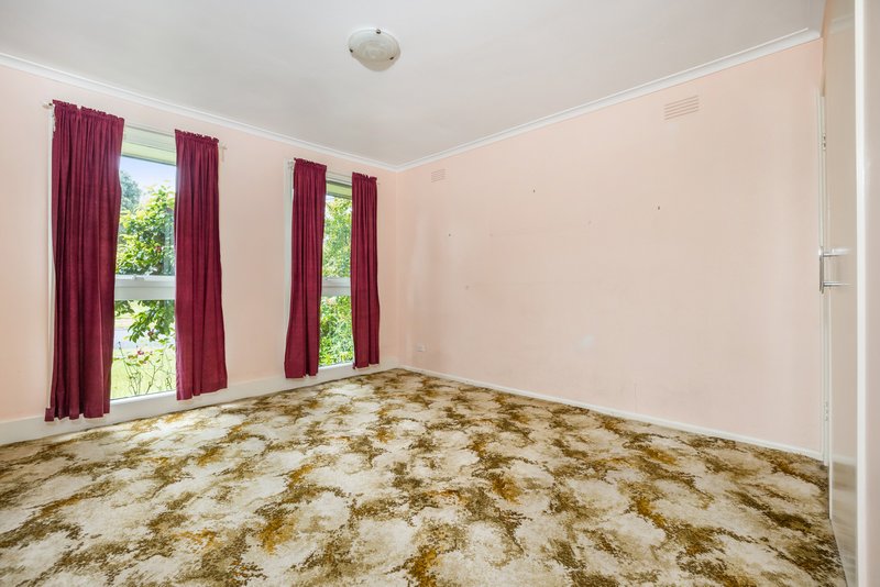 Photo - 25 Milford Street, Kilsyth VIC 3137 - Image 5